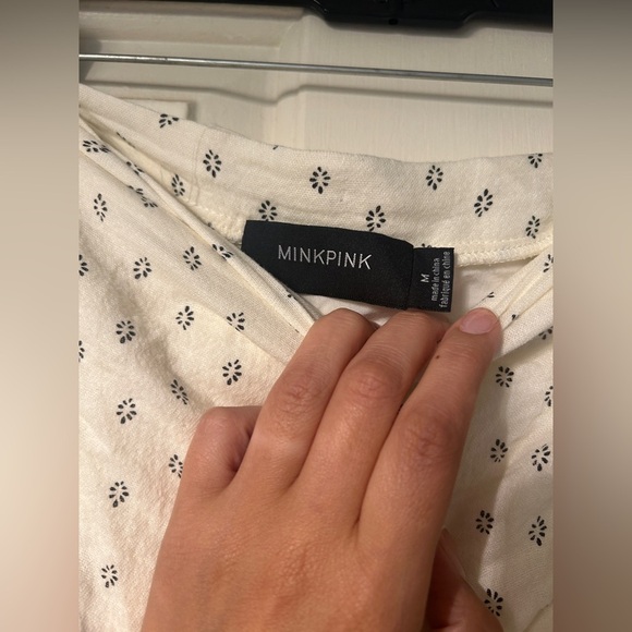 MINK PINK COMMON GROUND WRAP SKIRT SIZE M- SOLD OUT ON REVOLVE - Picture 6 of 9